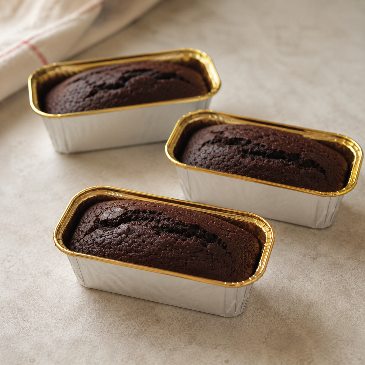 Rectangle White Gold Muffin Cases | Pack of 20